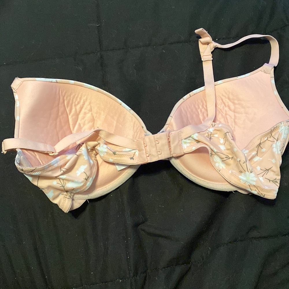 Pink white flowered push up wired